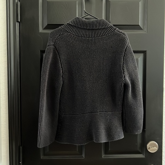 Beautiful Heavy Sweater - Picture 6 of 6